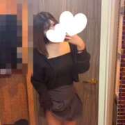 ヒメ日記 2025/11/04 04:26 投稿 まりな 隙のあるエステ