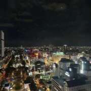 ルゥ やっほ〜 人妻生レンタル