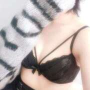 ヒメ日記 2025/04/28 18:18 投稿 しおり 素敵な女の子は好きですか？