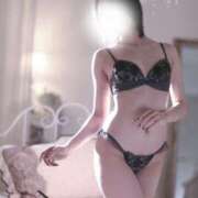 ヒメ日記 2025/11/20 20:42 投稿 しおり 素敵な女の子は好きですか？