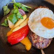 ヒメ日記 2025/11/26 20:18 投稿 しおり 素敵な女の子は好きですか？