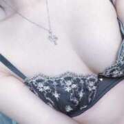 ヒメ日記 2025/12/04 19:19 投稿 しおり 素敵な女の子は好きですか？