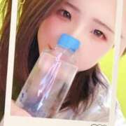 ヒメ日記 2026/05/18 22:27 投稿 しおり 素敵な女の子は好きですか？
