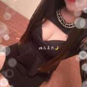 椎名 美月 11月ものこりわずか🩵 白夜