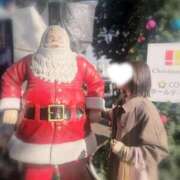 もも デートしてきた❤️🍫 隙のあるエステ