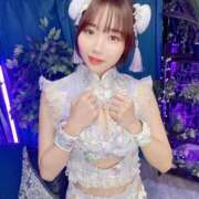 ヒメ日記 2025/10/07 12:15 投稿 鮎川なお 断りきれない美人マッサージ嬢たち