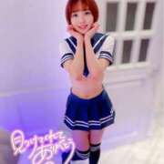 ヒメ日記 2025/12/17 15:18 投稿 鮎川なお 断りきれない美人マッサージ嬢たち