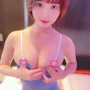 ヒメ日記 2025/12/30 12:26 投稿 鮎川なお 断りきれない美人マッサージ嬢たち