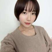 ヒメ日記 2026/03/31 10:34 投稿 鮎川なお 断りきれない美人マッサージ嬢たち