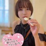ヒメ日記 2026/09/01 00:03 投稿 鮎川なお 断りきれない美人マッサージ嬢たち