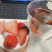 ヒメ日記 2025/03/06 00:17 投稿 みりや 全裸のいいなり美女OR満員ちかん電車