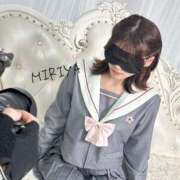 ヒメ日記 2025/03/27 21:47 投稿 みりや 全裸のいいなり美女OR満員ちかん電車