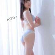 ヒメ日記 2025/04/19 13:27 投稿 みりや 全裸のいいなり美女OR満員ちかん電車