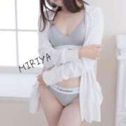 ヒメ日記 2025/04/29 22:27 投稿 みりや 全裸のいいなり美女OR満員ちかん電車