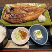 ヒメ日記 2025/10/02 13:27 投稿 みりや 全裸のいいなり美女OR満員ちかん電車