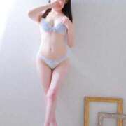 ヒメ日記 2025/10/02 17:32 投稿 みりや 全裸のいいなり美女OR満員ちかん電車