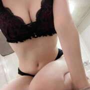 白雪りか 今日もお疲れ様です🫶🏻💞 聖リッチ女学園