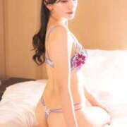 ヒメ日記 2025/11/12 17:41 投稿 花椿しおり ウルトラプラチナム