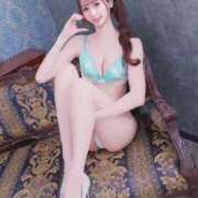 臼木あまね 🌼 LUXE(リュクス)