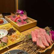 ヒメ日記 2025/09/27 16:04 投稿 はな奥様 なすがママされるがママ