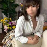 りな 11時半から会えます❣️ 俺のKissリフレ