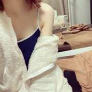 ヒメ日記 2025/07/01 13:27 投稿 えま プールサイド