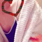 ヒメ日記 2026/03/06 17:02 投稿 えま プールサイド