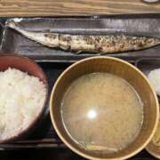 ヒメ日記 2026/09/08 13:53 投稿 えま プールサイド