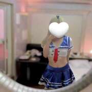 しずく 本日出勤です🎀🤍 コスプレ痴漢電車