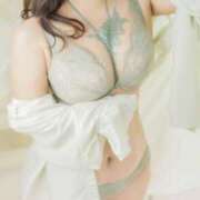 ヒメ日記 2026/04/03 09:05 投稿 えり 逢って30秒で即尺