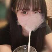 こよ アナタしか持ってないその温もりで　私は最強♪🎧🩷 秋葉原ハンドメイド