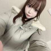 なえ 煩悩おさめ♡ E+アイドルスクール新宿・歌舞伎町店