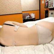 ヒメ日記 2025/10/27 12:01 投稿 こはる☆可愛いスタイル抜群Ｍ潮吹 PREMIUM萌え可愛いチョコレート～全てのステージで感動の体験を～