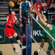 れみ 躍動🏐💃 モアグループ川越人妻花壇
