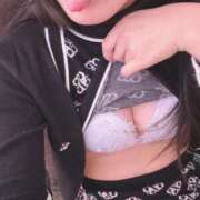 ヒメ日記 2025/04/12 11:48 投稿 ひなか とある風俗店♡やりすぎさーくる新宿大久保店♡で色んな無料オプションしてみました