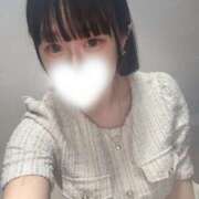 りお【愛嬌抜群☆童顔美少女】 秘密の続きを一緒に…💋 セクシャル