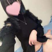 りお【愛嬌抜群☆童顔美少女】 ぬくもり足りてる？🫣 セクシャル