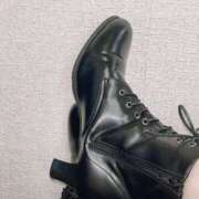 ヒメ日記 2025/02/18 18:09 投稿 黒羽えみり＠令和の18歳を侮るな アナラードライ