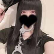 ヒメ日記 2025/08/27 22:47 投稿 黒羽えみり＠令和の18歳を侮るな アナラードライ