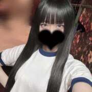 ヒメ日記 2025/11/18 19:31 投稿 黒羽えみり＠令和の18歳を侮るな アナラードライ