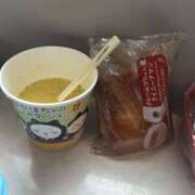 ヒメ日記 2026/02/21 11:06 投稿 黒羽えみり＠令和の18歳を侮るな アナラードライ