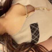 ちづる 待機に入りました Fカップ＋無限乳圧回春エステ＆全裸ヘルスおっパ二大宮