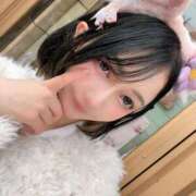 あすな 🐥 頭から派？しっぽから派？🐥 コートダジュール