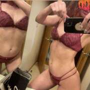 ヒメ日記 2025/04/04 22:00 投稿 アーシャ 逢って30秒で即尺