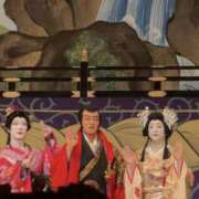 まりか 新橋演舞場へ行ってきたのよ！ 人妻花かんざし