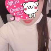 じゅん◇未経験スレンダー美女◇ お待ちしてます🩷 東京ラブエッセンス