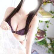 みかな あけおめ💕✨✨ 素人美少女専門　新横浜アンジェリーク（アンジェリークグループ）