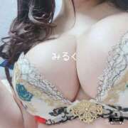 ヒメ日記 2025/07/31 03:45 投稿 苺みるく/爆乳 ギャルズネットワーク大阪