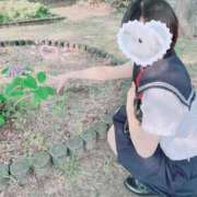 ゆうひ 出勤してます！ 学校帰りの妹に手コキしてもらった件 梅田