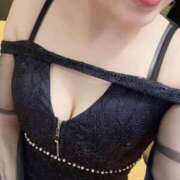 瀬川あかり 💚水曜日が怖い お姉さんLABO -艶-